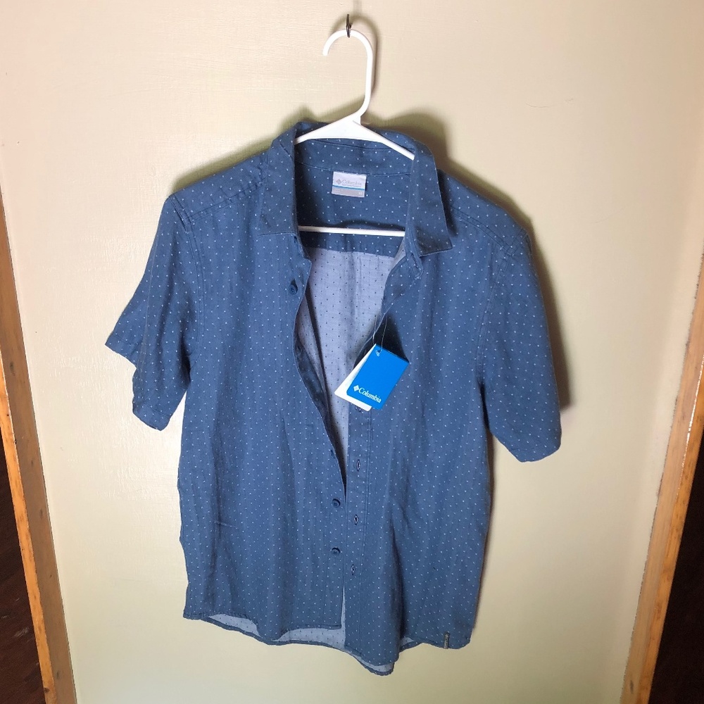 New short sleeve Columbia shirt